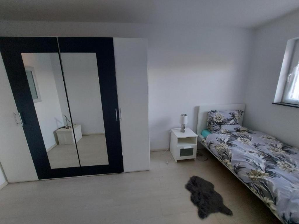 Several Different Rooms, Newly Furnished, In A New House In Vichten Εξωτερικό φωτογραφία