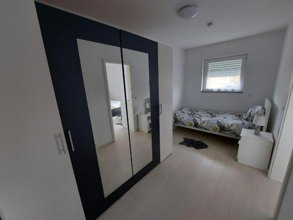 Several Different Rooms, Newly Furnished, In A New House In Vichten Εξωτερικό φωτογραφία